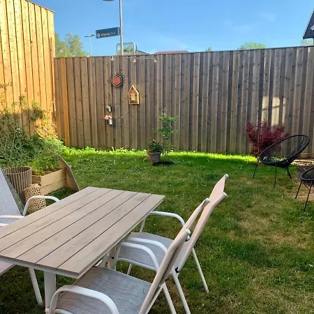 Apartmán 10 Min From Center By Metro & Free Parking *